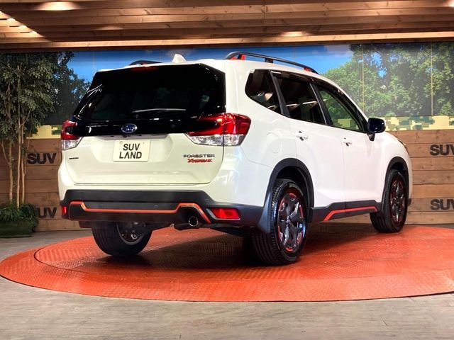 SUBARU FORESTER 2018