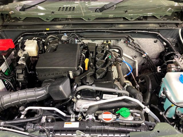 SUZUKI JIMNY NOMADE 2025