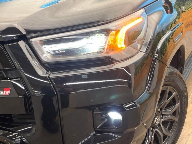 TOYOTA HILUX 4WD 2022