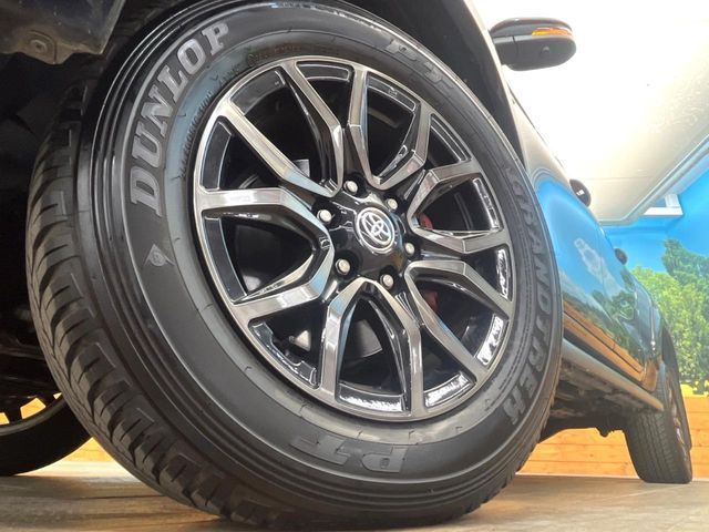 TOYOTA HILUX 4WD 2022