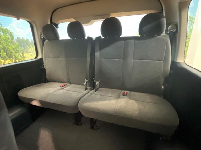 TOYOTA HIACE wagon 2025