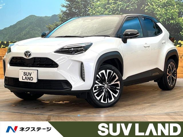TOYOTA YARIS CROSS 2025