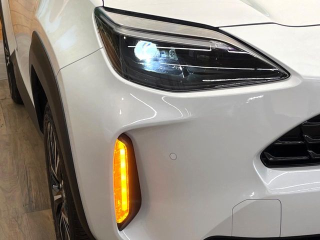 TOYOTA YARIS CROSS 2025