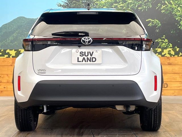 TOYOTA YARIS CROSS 2025