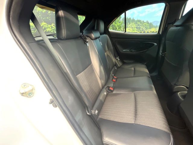 TOYOTA YARIS CROSS HYBRID 2023