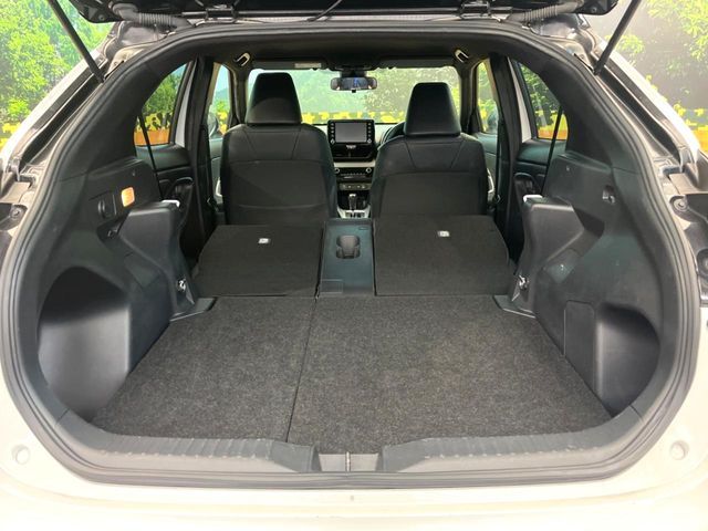 TOYOTA YARIS CROSS HYBRID 2023