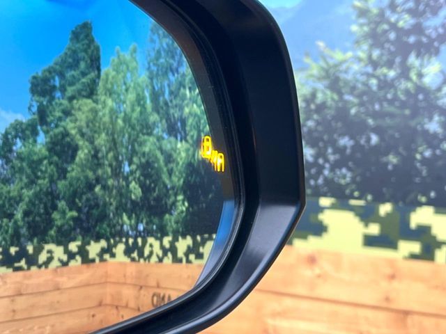 TOYOTA HARRIER 2WD 2022