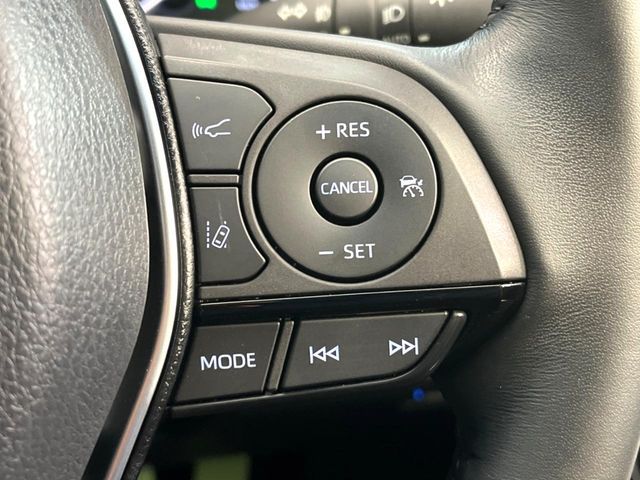 TOYOTA HARRIER 2WD 2022