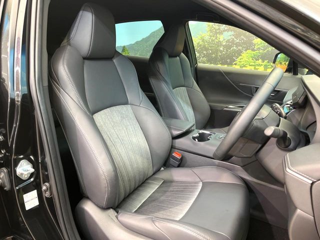 TOYOTA HARRIER 2WD 2022