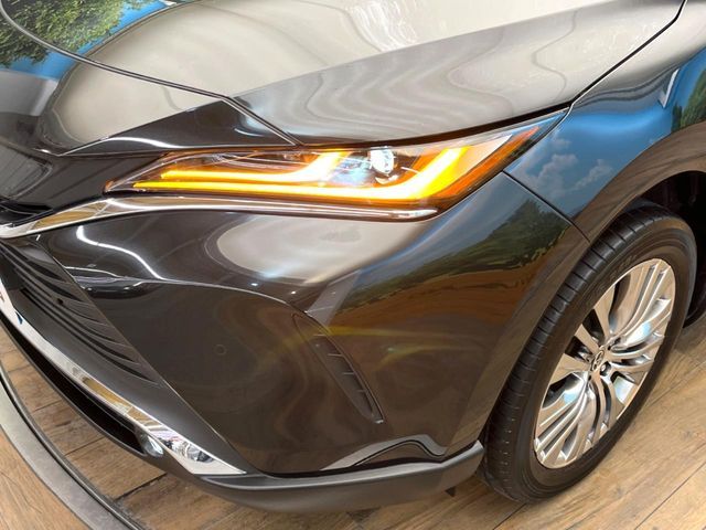 TOYOTA HARRIER 2WD 2022