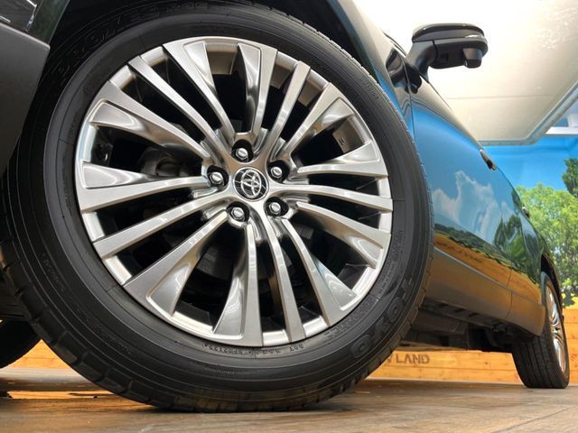 TOYOTA HARRIER 2WD 2022