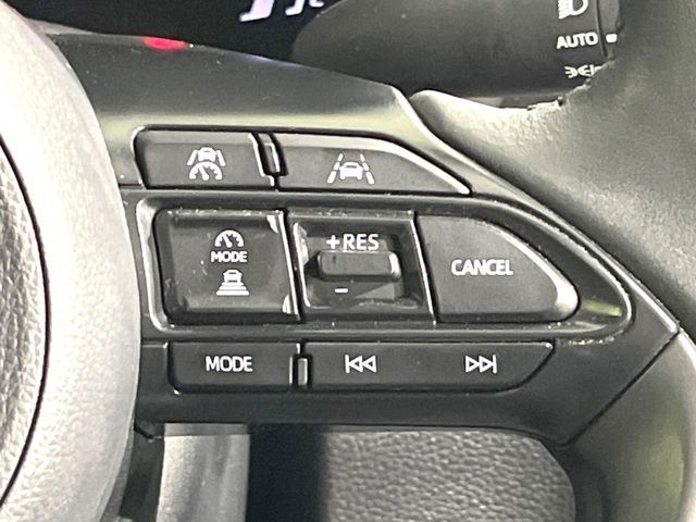 TOYOTA YARIS CROSS 2025