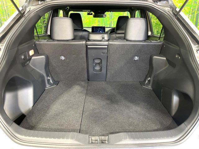 TOYOTA YARIS CROSS 2025