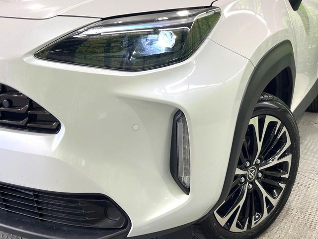 TOYOTA YARIS CROSS 2025