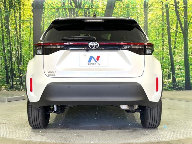TOYOTA YARIS CROSS 2025