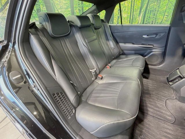 TOYOTA CROWN sedan hybrid 2018