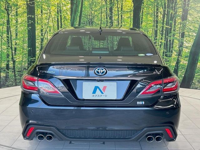 TOYOTA CROWN sedan hybrid 2018