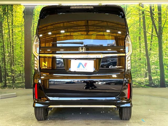 HONDA N BOX CUSTOM 2022