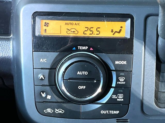 SUZUKI MR WAGON 4WD 2011