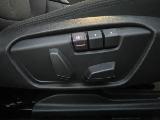 BMW BMW 1series 2021