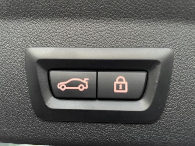 BMW BMW 1series 2021