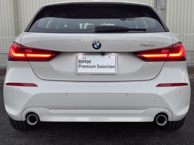 BMW BMW 1series 2021