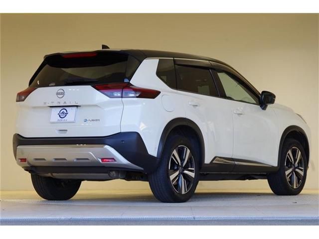 NISSAN X-TRAIL HYBRID 2WD 2024