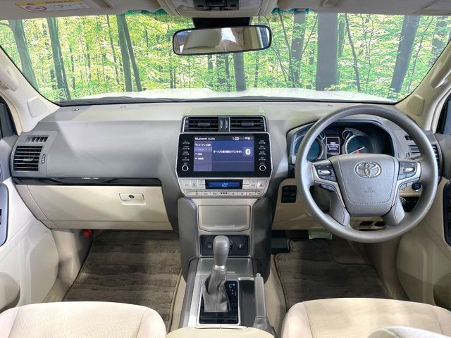 TOYOTA LANDCRUISER PRADO 2022