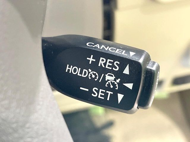 TOYOTA LANDCRUISER PRADO 2022