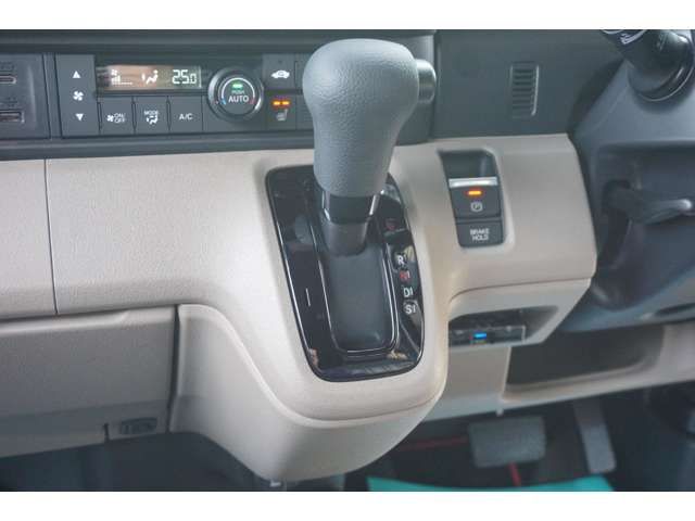 HONDA N BOX JOY 2025