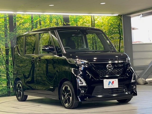 NISSAN ROOX 2020