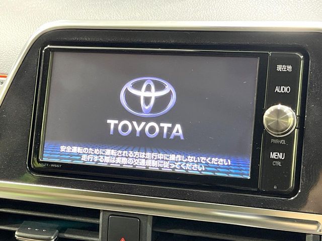 TOYOTA SIENTA HYBRID 2017