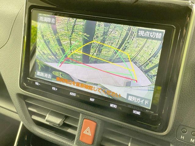 TOYOTA VOXY 4WD 2019