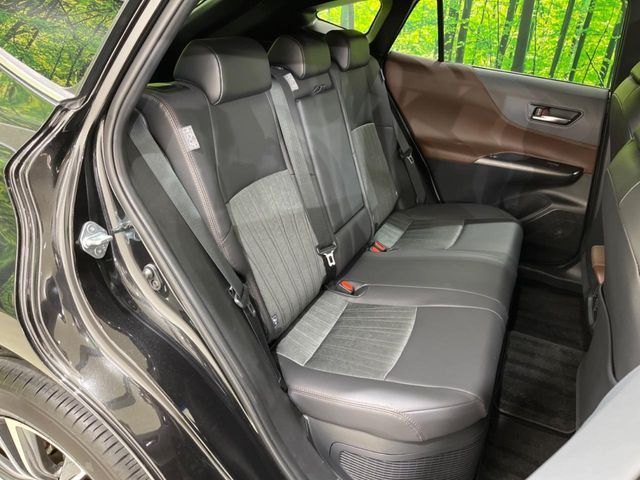 TOYOTA HARRIER HYBRID 2023