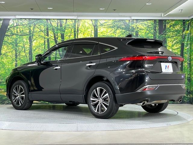 TOYOTA HARRIER HYBRID 2023