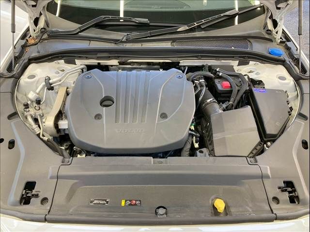 VOLVO VOLVO V90 2022