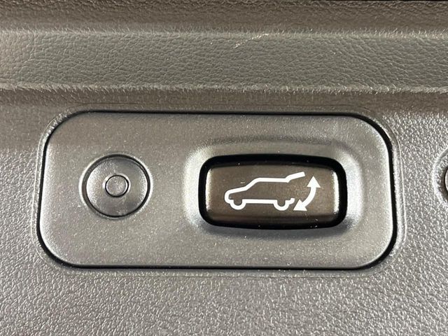 MITSUBISHI DELICA D:5 4WD 2019