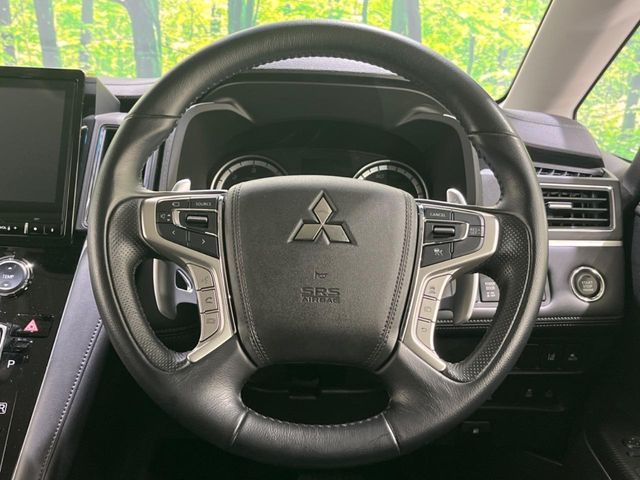 MITSUBISHI DELICA D:5 4WD 2019