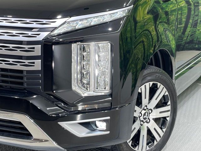 MITSUBISHI DELICA D:5 4WD 2019