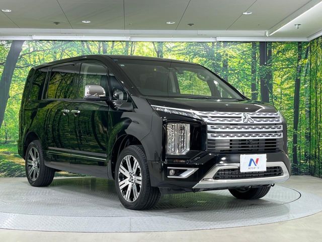 MITSUBISHI DELICA D:5 4WD 2019