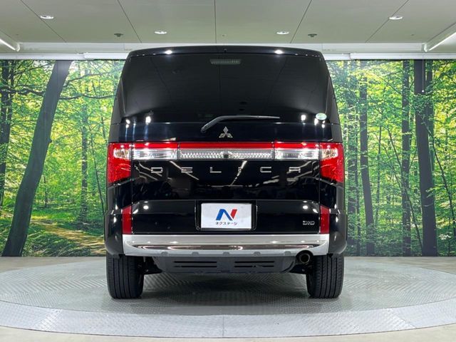 MITSUBISHI DELICA D:5 4WD 2019