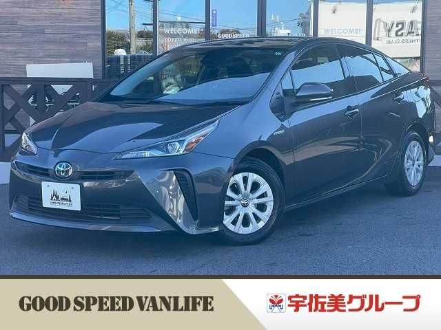 TOYOTA PRIUS 2019