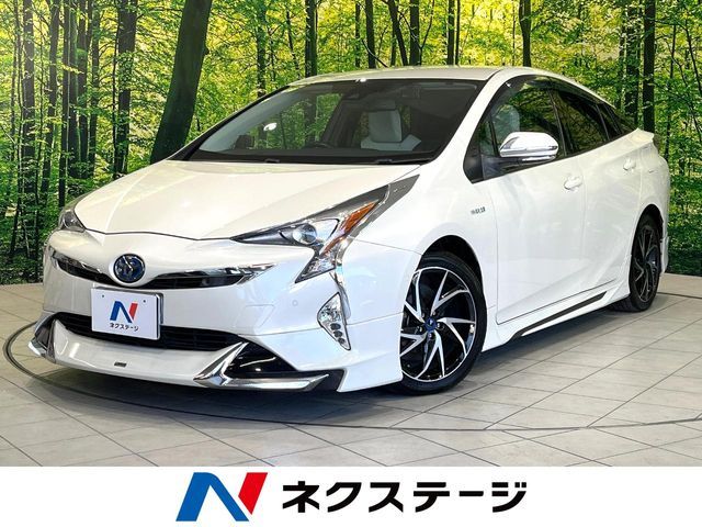 TOYOTA PRIUS 2016