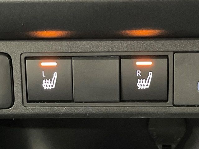 TOYOTA YARIS CROSS 2025