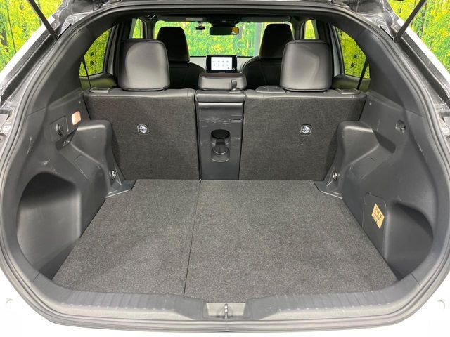 TOYOTA YARIS CROSS 2025