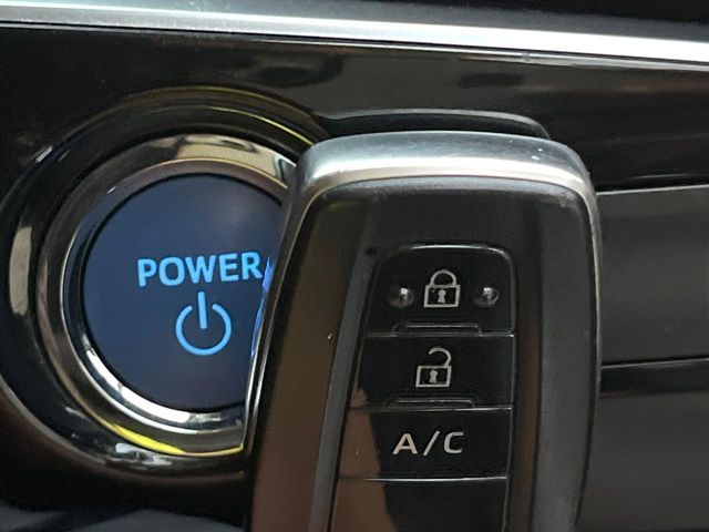 TOYOTA PRIUS PHV 2017