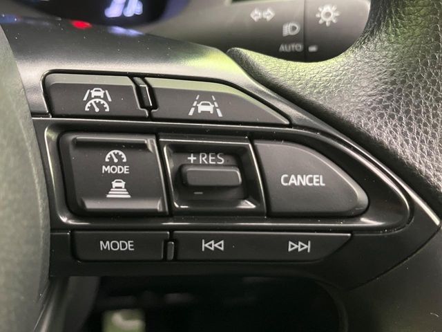 TOYOTA YARIS CROSS 2025