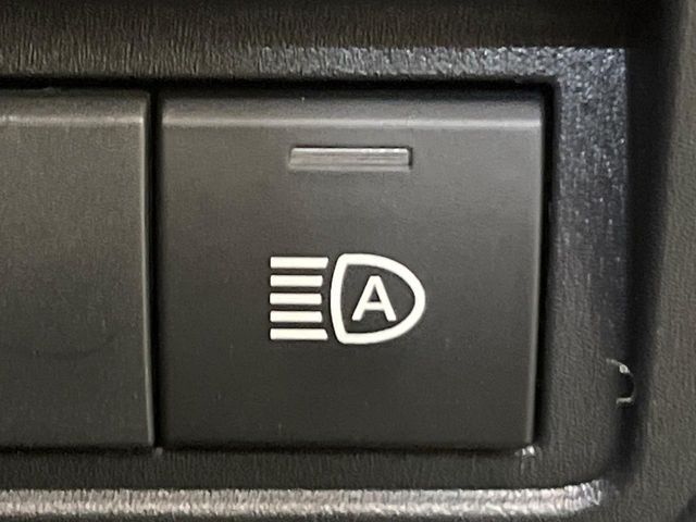 TOYOTA YARIS CROSS 2025