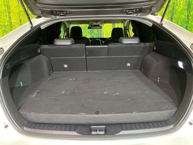 TOYOTA PRIUS PHV 2017