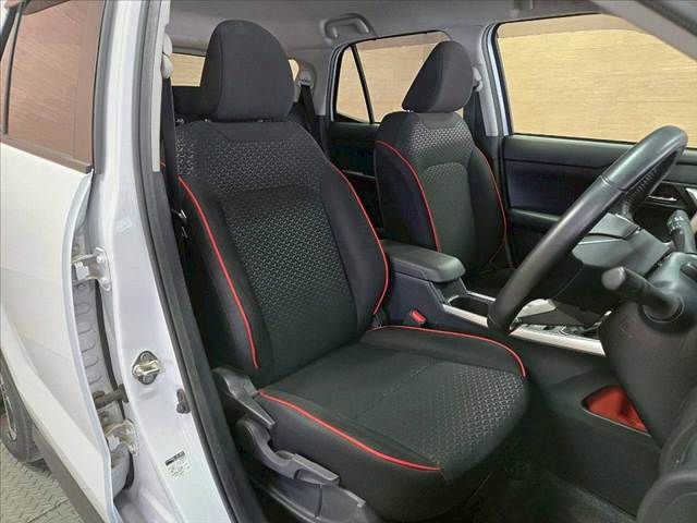 TOYOTA RAIZE HYBRID 2022